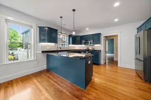 772 Centre St, Boston, MA 02130 - Photo 8