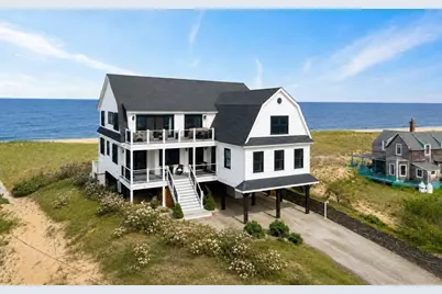4 35th St, Newbury, MA 01951 - Photo 2