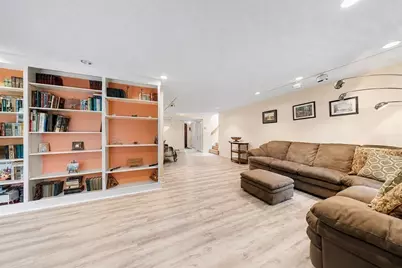 27 Randy Rd, Framingham, MA 01701 - Photo 6