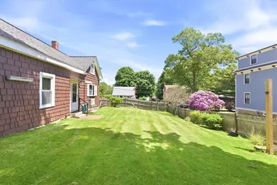 121 Oakdale Ave, Dedham, MA 02026 - Photo 32