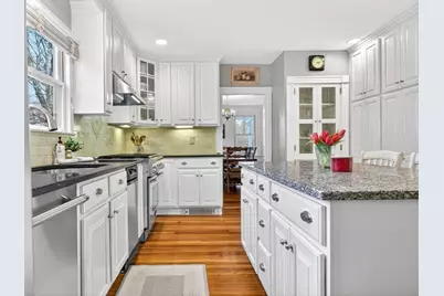47 Springdale Ave, Dover, MA 02030 - Photo 6