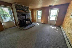 440 Old Somerset Ave, Dighton, MA 02764 - Photo 6