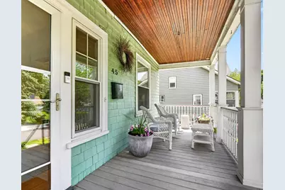 45 Maple Rd, Melrose, MA 02176 - Photo 2