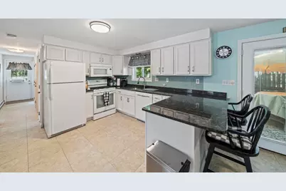 6 Country Way, Marshfield, MA 02050 - Photo 8
