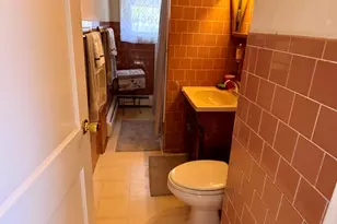 8 Lincoln Ct, Saugus, MA 01906 - Photo 20