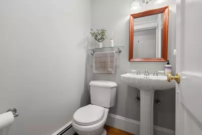 264 Mason Ter, Brookline, MA 02446 - Photo 10