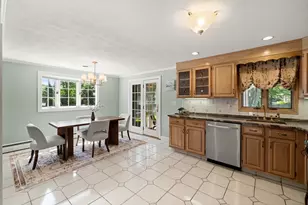 14 Belmont Rd, Burlington, MA 01803 - Photo 12