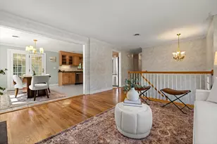 14 Belmont Rd, Burlington, MA 01803 - Photo 6