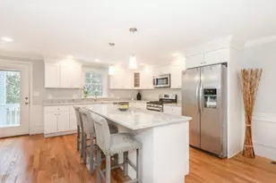 21 Franklin, Arlington, MA 02474 - Photo 2