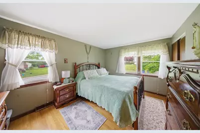 35 Purdue Dr, Milford, MA 01757 - Photo 16