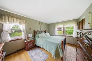 35 Purdue Dr, Milford, MA 01757 - Photo 16