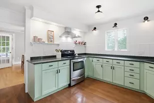 98 Walnut St, North Brookfield, MA 01535 - Photo 16