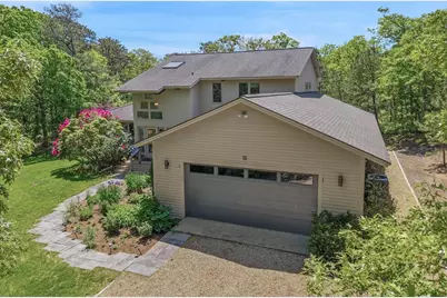 18 Puritan Dr, Oak Bluffs, MA 02557 - Photo 2