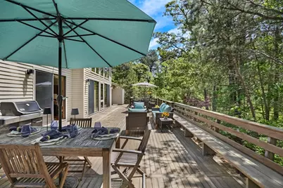 18 Puritan Dr, Oak Bluffs, MA 02557 - Photo 38
