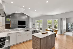 3 Ludlow Rd, Quincy, MA 02171 - Photo 4