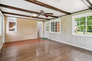 79 Spencer St, Agawam, MA 01001 - Photo 16
