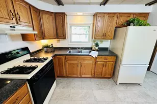 22 Contessa Dr, Springfield, MA 01119 - Photo 8