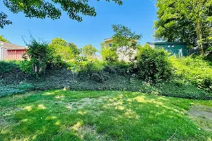 22 Contessa Dr, Springfield, MA 01119 - Photo 32