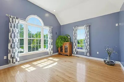 135 Pokanoket Path, Wrentham, MA 02093 - Photo 14