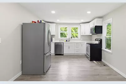 25 Flynt Ave, Monson, MA 01057 - Photo 8