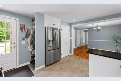 13 Greenwood Ave, Dudley, MA 01571 - Photo 18