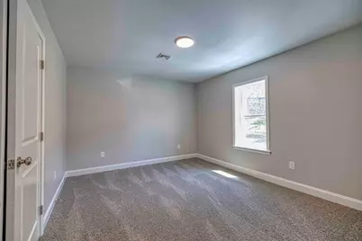155 Mason St, Fall River, MA 02723 - Photo 14
