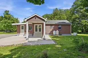 9 Alderman Rd, Middlefield, MA 01243 - Photo 2