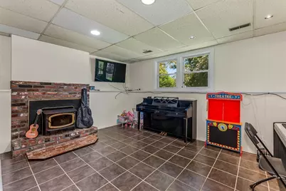 36 Carl Road, Raynham, MA 02767 - Photo 24