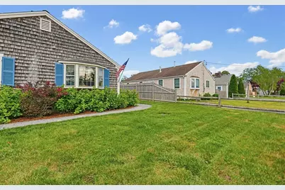 10 Holiday Ln, Dennis, MA 02639 - Photo 34