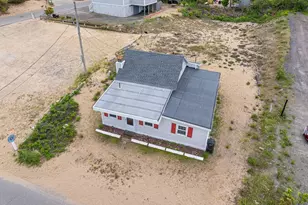 32 Plum Island Blvd, Newbury, MA 01951 - Photo 10