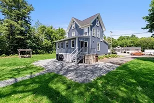 83 Elm St, Salisbury, MA 01952 - Photo 32