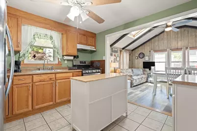 58 Horne Ave, Medford, MA 02155 - Photo 8