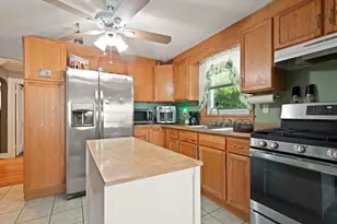 58 Horne Ave, Medford, MA 02155 - Photo 6