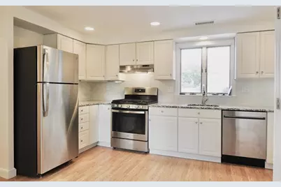 120 Farwell #2, Newton, MA 02460 - Photo 2