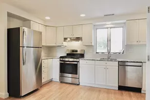120 Farwell, Newton, MA 02460 - Photo 2