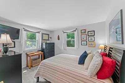 579 Walnut St, Bridgewater, MA 02324 - Photo 18