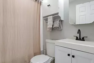 64 Foster St, Peabody, MA 01960 - Photo 16