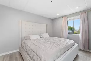 64 Foster St, Peabody, MA 01960 - Photo 12