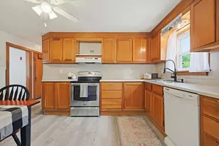 110A Main St, Oxford, MA 01540 - Photo 8