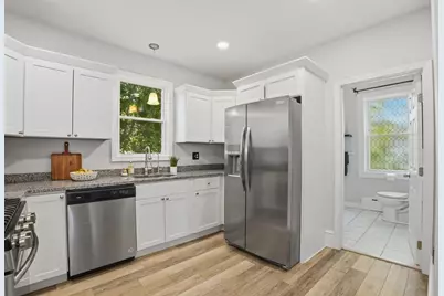 30 Buttonwood Rd, Dartmouth, MA 02748 - Photo 12