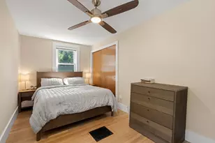 25 Wonderland Ave, Saugus, MA 01906 - Photo 16