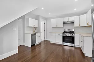 21 Dunlap St, Salem, MA 01970 - Photo 4