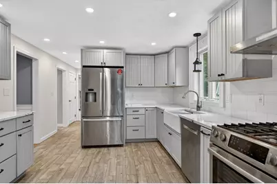 10 Virginia Rd, Tyngsborough, MA 01879 - Photo 2
