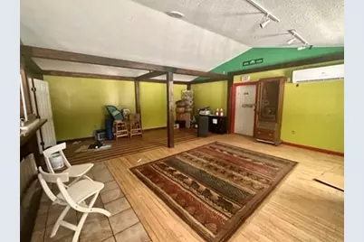 1105 Mohawk Trl, Shelburne, MA 01370 - Photo 12