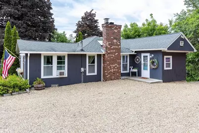 106 Park Street, East Brookfield, MA 01515 - Photo 2