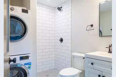 626 E 6th #2, Boston, MA 02127 - Photo 10