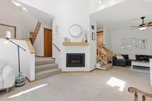 54 Perkins Ct, Haverhill, MA 01832 - Photo 4