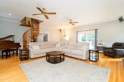 745 Washington St, Walpole, MA 02081 - Photo 4