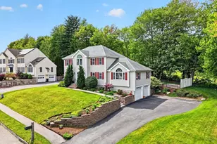 1 Magnavista Dr, Haverhill, MA 01830 - Photo 32