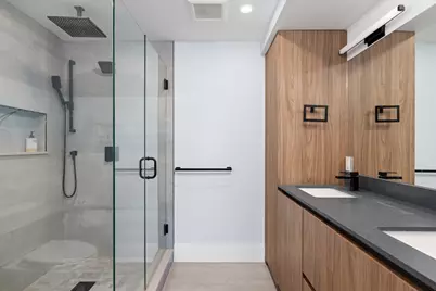 322 Bunker Hill St #2, Boston, MA 02129 - Photo 6